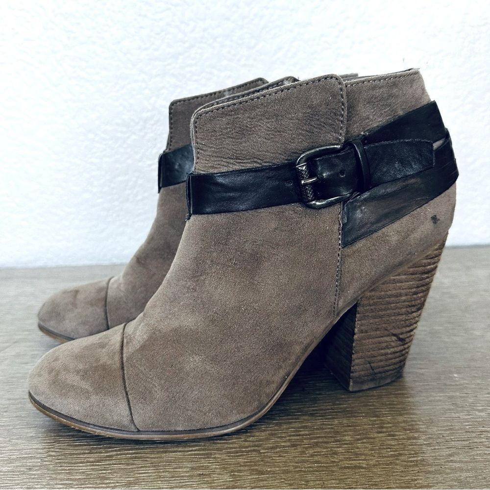 Carlos Santana Tan Suede Ankle Boots Booties 8.5